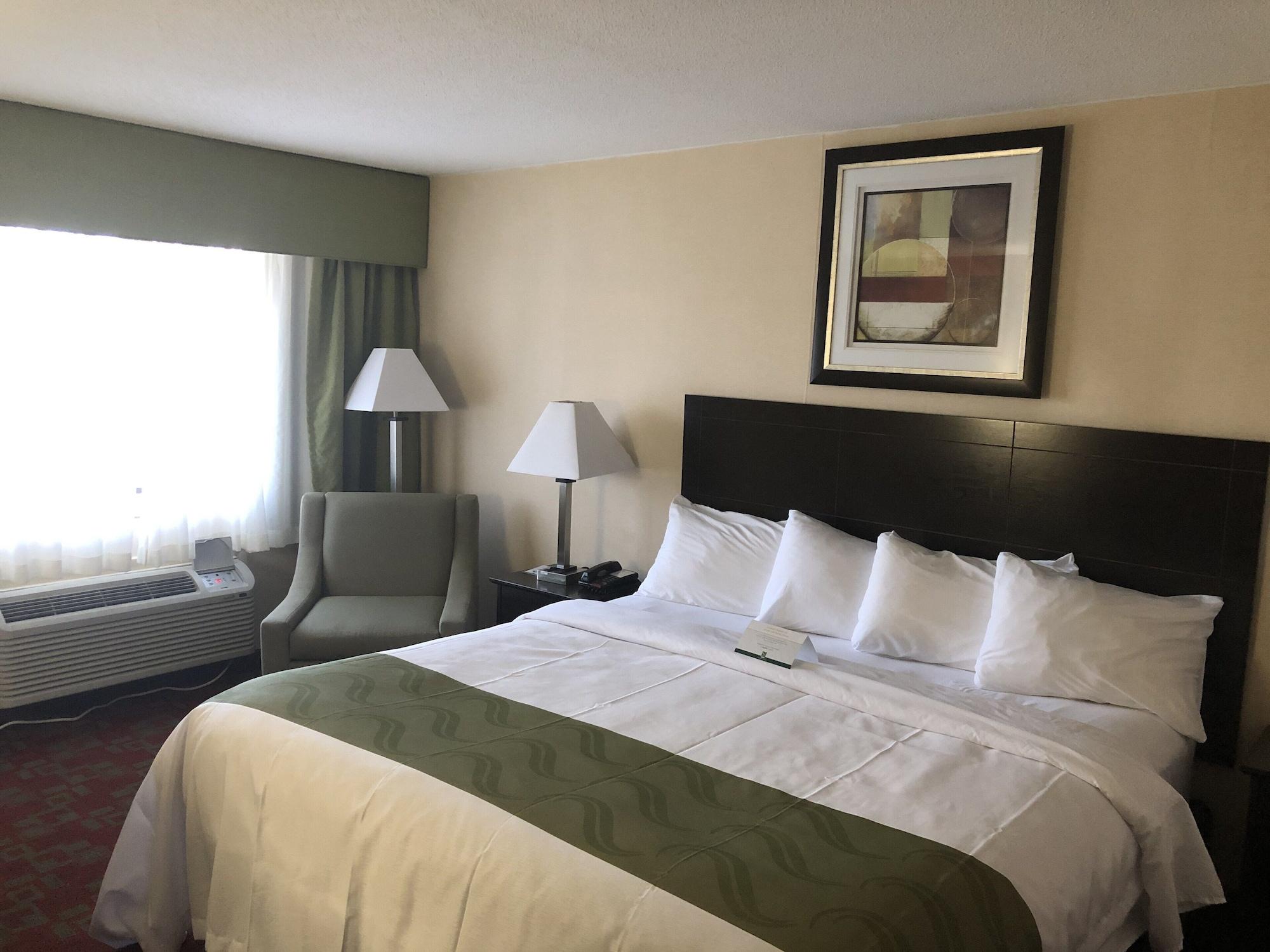 Quality Inn Shelburne - Burlington Екстериор снимка
