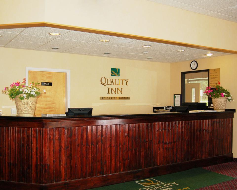 Quality Inn Shelburne - Burlington Екстериор снимка