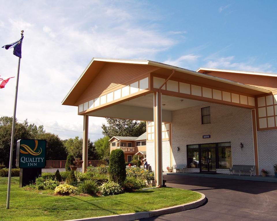 Quality Inn Shelburne - Burlington Екстериор снимка