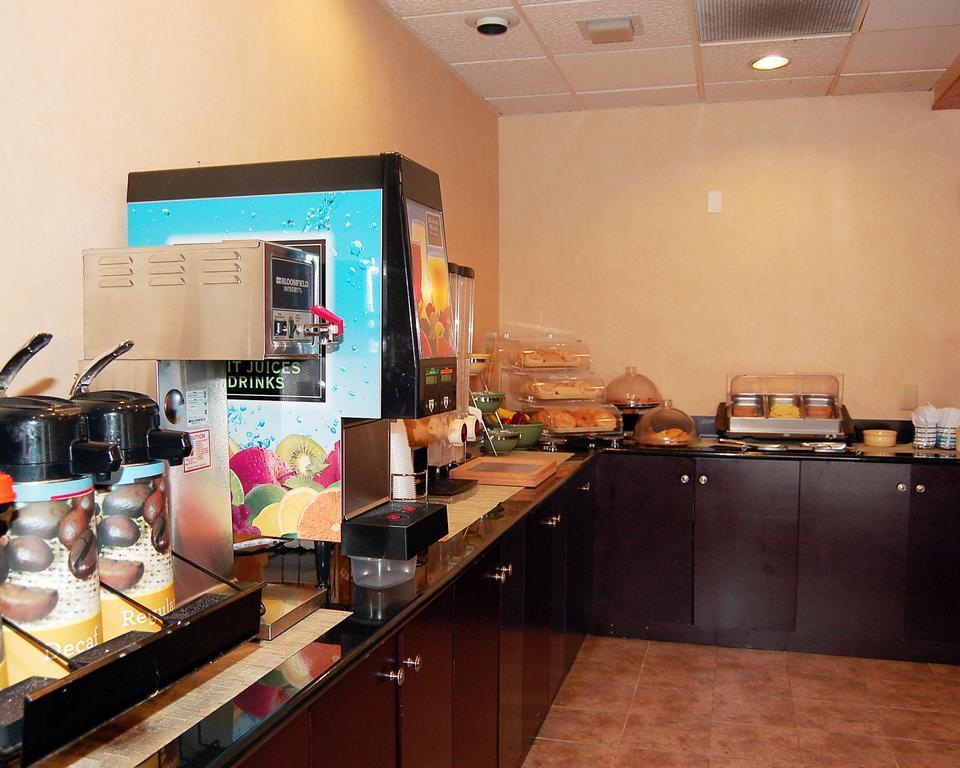 Quality Inn Shelburne - Burlington Екстериор снимка