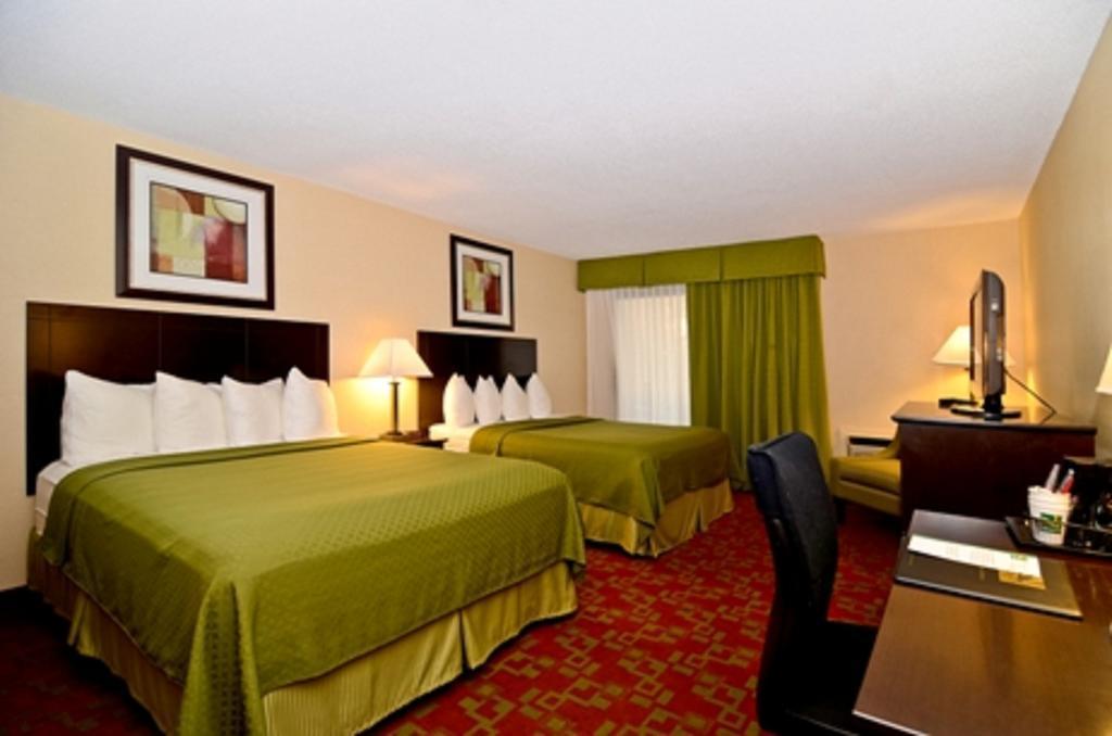 Quality Inn Shelburne - Burlington Екстериор снимка