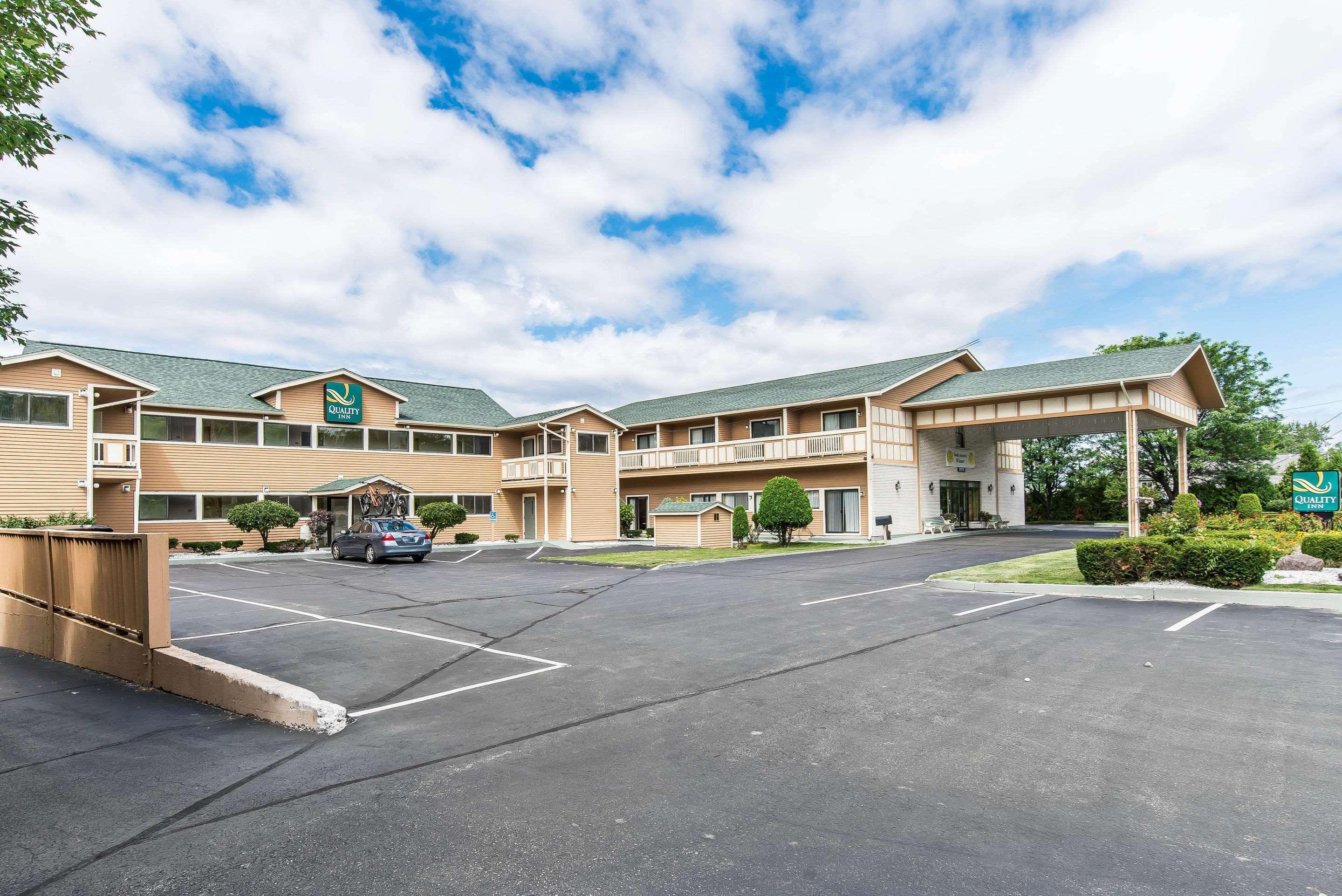 Quality Inn Shelburne - Burlington Екстериор снимка
